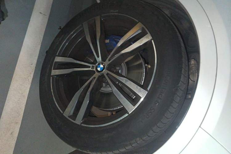 Used BMW X7 