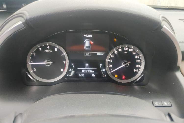 Used Honda UR-V 2024 370TURBO Two-Wheel-Drive Luxury Edition
