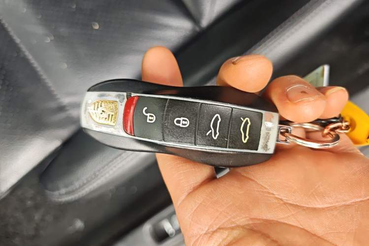 Used Porsche 718 2016 Cayman 2.0T