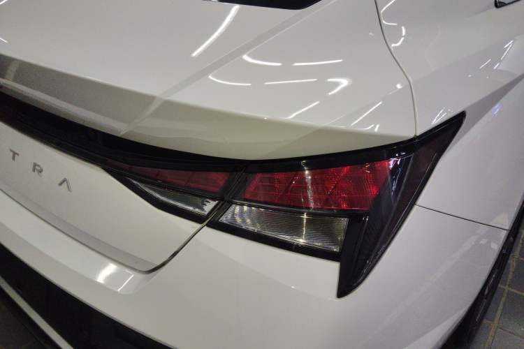 Used Hyundai Elantra 2023 1.5L CVT GLX Elite Edition Right Rear Taillight