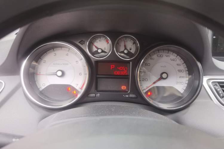 Used Peugeot 308 2014 Enjoy Edition Classic 1.6L Automatic Premium Model
