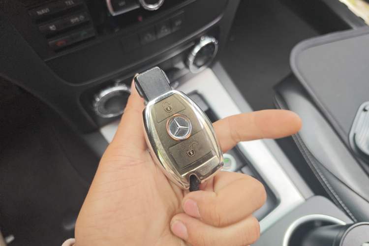 Used Mercedes-Benz GLK-Class 2015 GLK 260 4MATIC Dynamic Edition Ultimate Version
