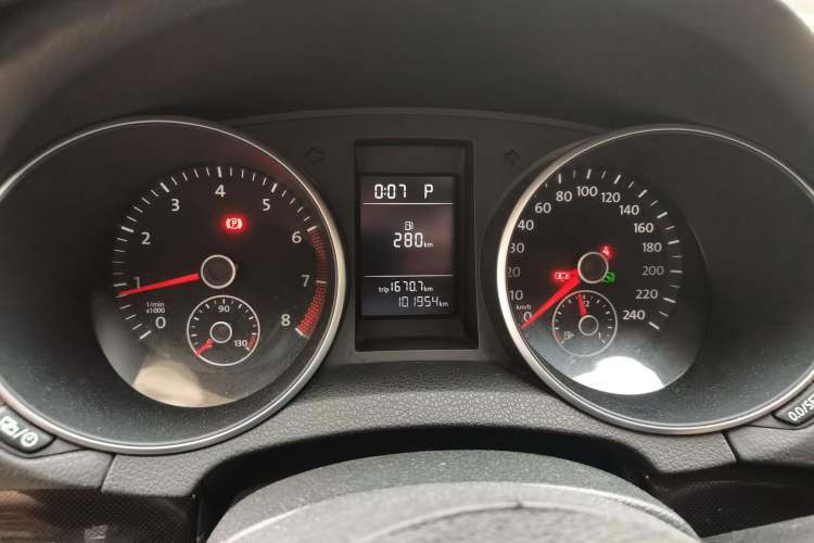 Used Volkswagen Golf 2012 1.6L Automatic Comfort Model
