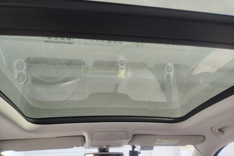 Used Volkswagen Tiguan L 2015 1.8TSI Automatic Two-Wheel Drive Luxury Model