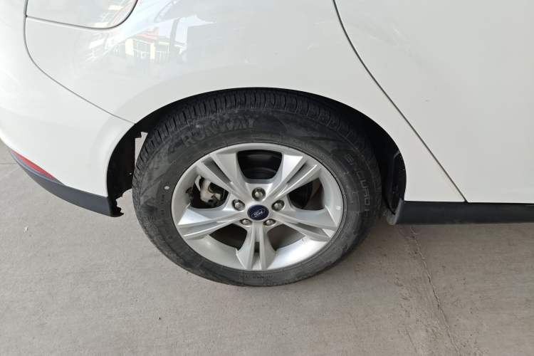 Used Ford Focus 2017 Hatchback 1.6L Automatic Comfort Plus SmartDrive Edition
