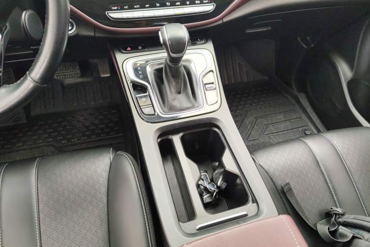 Used GAC Trumpchi M6 2021 PRO 270T DCT Luxury Edition