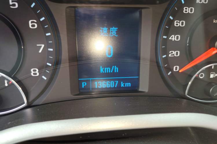 Used Chevrolet Malibu 2018 530T Automatic Luxury Edition Odometer Close Up