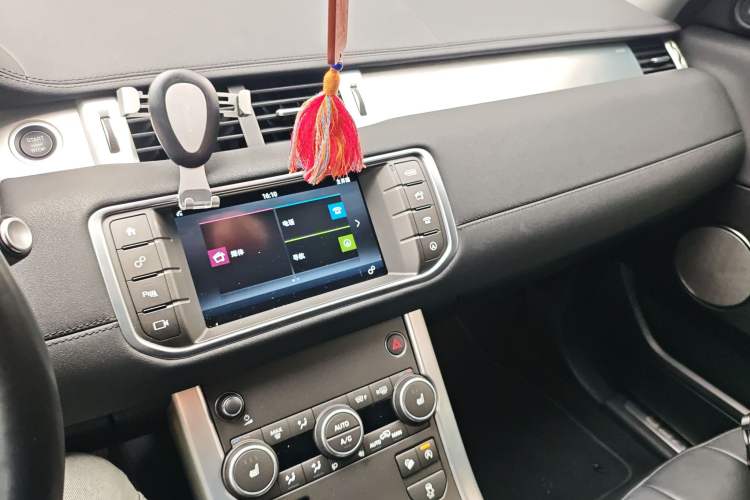 Used Land Rover Range Rover Evoque 2017 2.0T British-Style Prestige Edition
