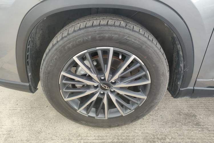 Used Chery Tiggo 8 PRO 2024 Champion Edition 290T Two-Wheel Drive Shining Version 5 Seats
