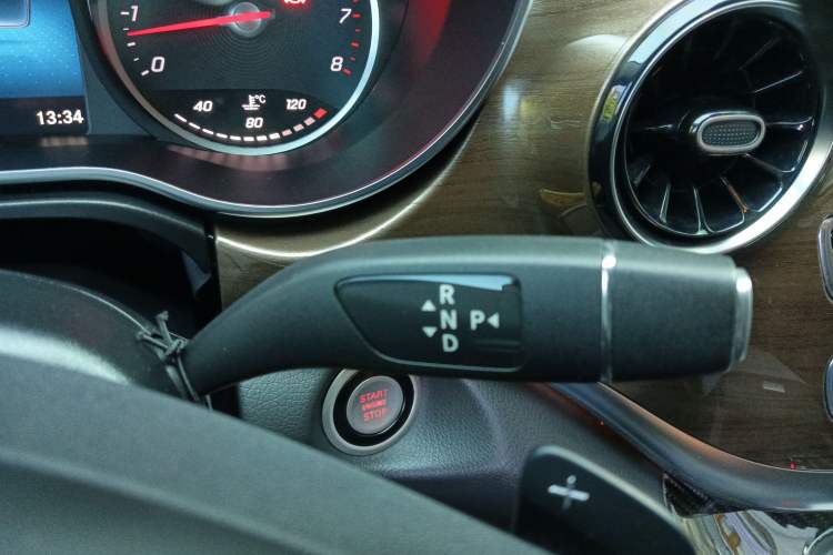 Used Mercedes-Benz V-Class 2021 V 260 Prestige Edition