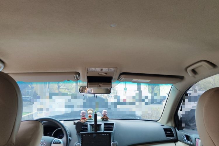 Used Toyota Highlander 2013 2.7L Two-Wheel Drive 5-Seater Purple Gold Edition