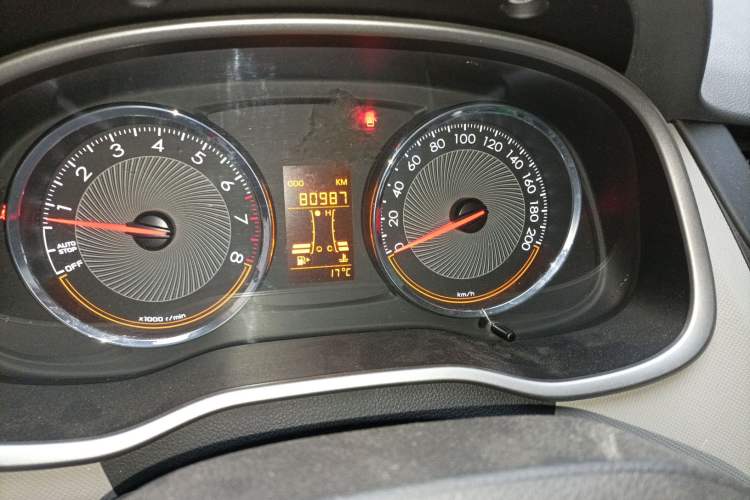 Used Chevrolet Sail 2015 Sail 3 1.5L Manual with Ideal Sunroof Edition