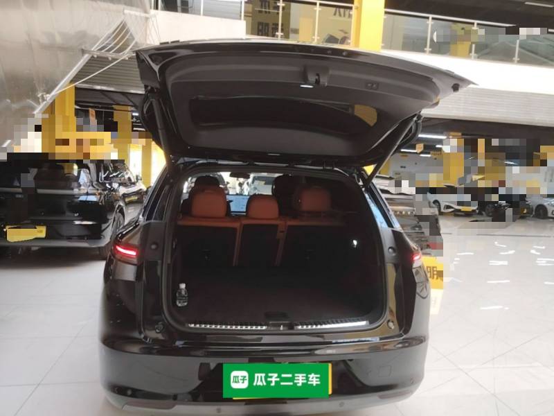 Used Li Auto L7 2023 Pro Model — 18