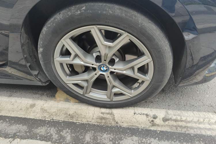 Used BMW i3 2022 eDrive 35 L Exterior 7