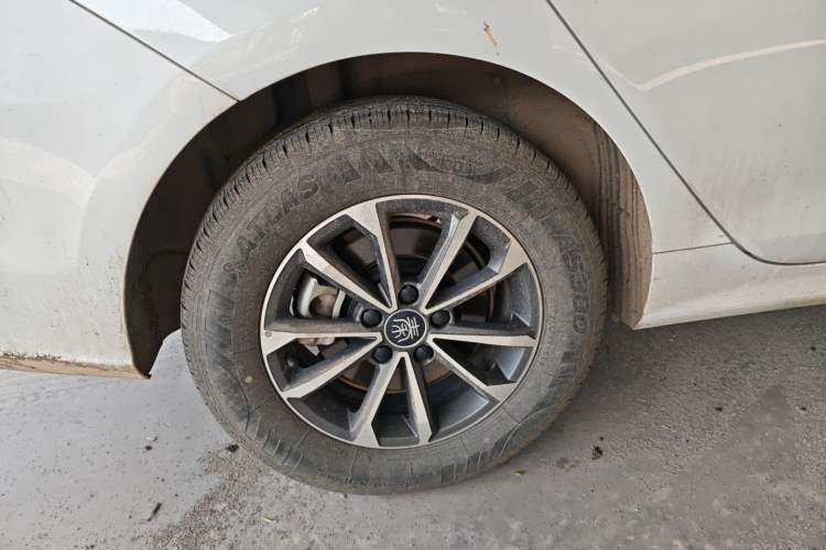 Used BYD Qin PLUS 2024 HONOR Edition DM-i 55KM Leading Model
