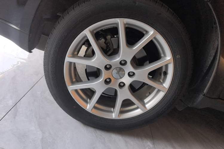 Used Dodge Journey 2013 2.4L Two-Wheel Drive Luxury Version