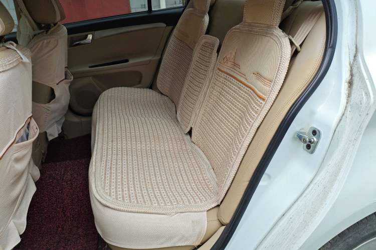 Used Roewe 350 2013 350S 1.5L Manual Xunchi Edition
