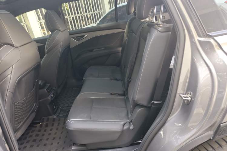 Used Audi Q5 e-tron 2022 40 e-tron Starlight Edition Mech Kit
