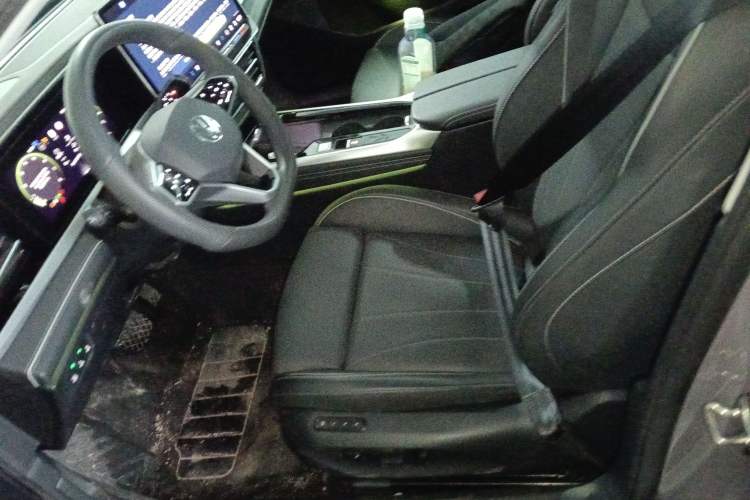 Used Volkswagen Passat 2025 Pro 380TSI Dragon Supreme Edition