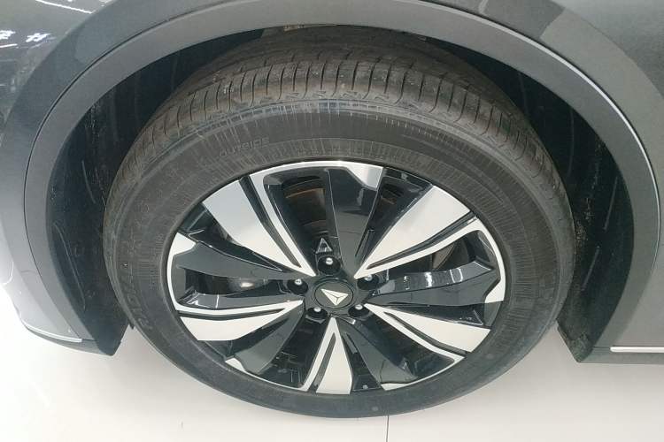 Used Deepal SL03 2025 Revised Version Range-Extended Elite Edition