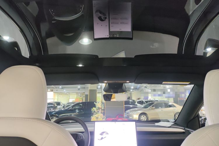 Used Tesla Model Y 2026 Facelifted Long-Range Rear-Drive Model Headliner