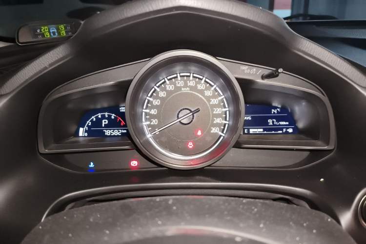 Used Mazda 3 Axela 2017 Sedan 1.5L Automatic Luxury Model China VI Standard