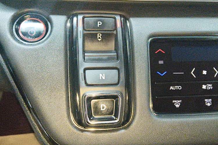 Used Honda Elysion 2022 2.0L eHEV Luxury Edition