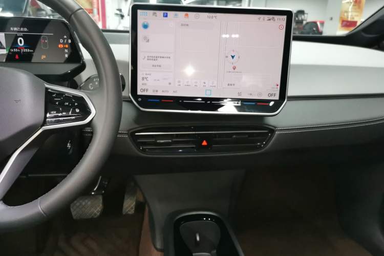 Used Volkswagen ID.3 2025 Smart Model Outstanding Oxygen Edition Audio And AC Panel