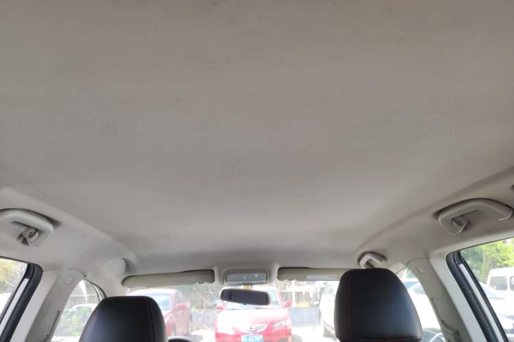 Used Zotye Domy X5 2015 1.5T CVT Landlord Model China IV Standard
