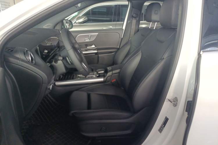 Used Mercedes-Benz GLA 2023 GLA 220