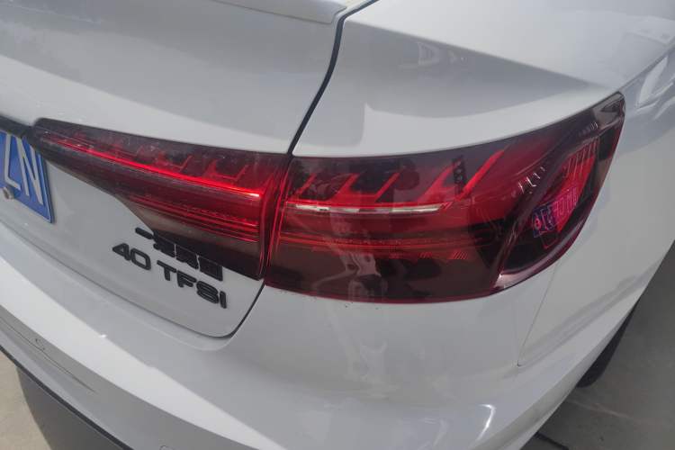 Used Audi A4L 2024 40 TFSI Luxury Dynamic Edition (Starry Night Version)