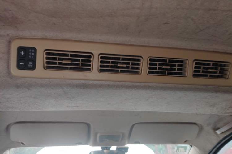 Used Dongfeng Fengon 330 2018 1.5L 330S Comfort Edition DK15
