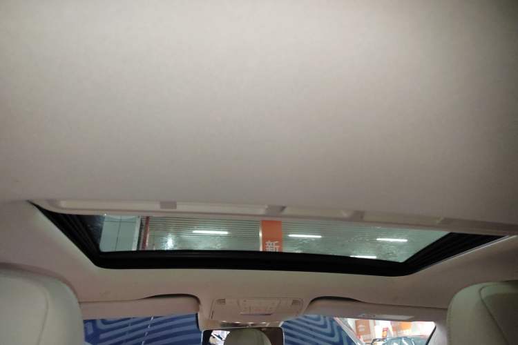 Used Mercedes-Benz CLS 2018 CLS 300 Luxury Model
