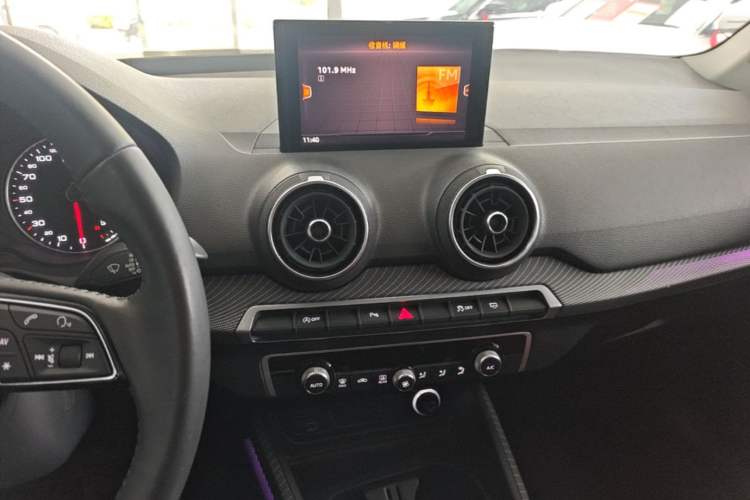 Used Audi Q2L 2020 35 TFSI Fashion Dynamic Model
