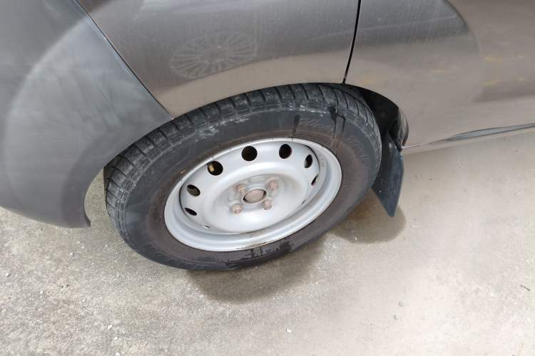 Used Jinbei Hiace X30 2021 1.5L Standard Version Air-Conditioning-Free Bus China VI Emission Standard SWC15M