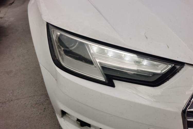 Used Audi A4L 2018 30th Anniversary Edition 30 TFSI Ambition Model Right Front Headlight