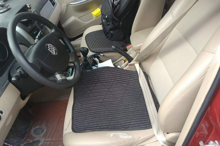 Used Buick Excelle 2013 1.5L Manual Classic Model Left Front Seat