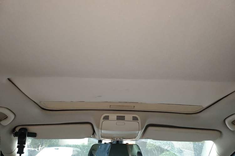 Used Volkswagen Magotan 2012 Facelift 2.0 TSI Prestige Model Headliner