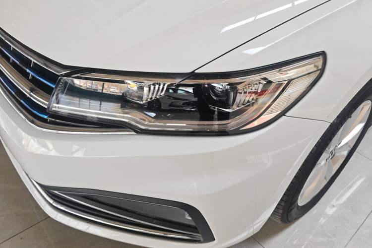 Used Volkswagen Bora 2021 200TSI DSG Comfort Connect Edition Left Front Headlight