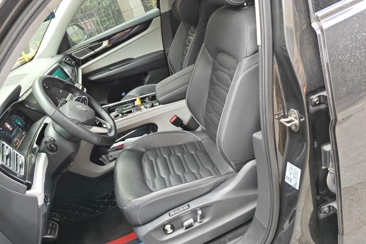 Used Volkswagen Teramont X 2021 380TSI Four-Wheel Drive Prestige Luxury Edition Left Front Seat