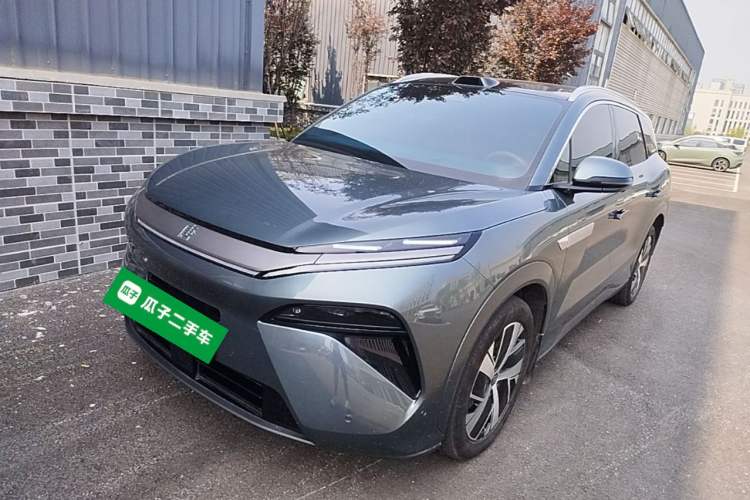 Used BYD Tang L 2025 DM 200KM Four-Wheel Drive LiDAR Flagship Model