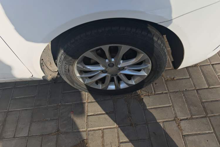 Used Geely Auto Vision 2015 1.5L Manual Happiness Edition