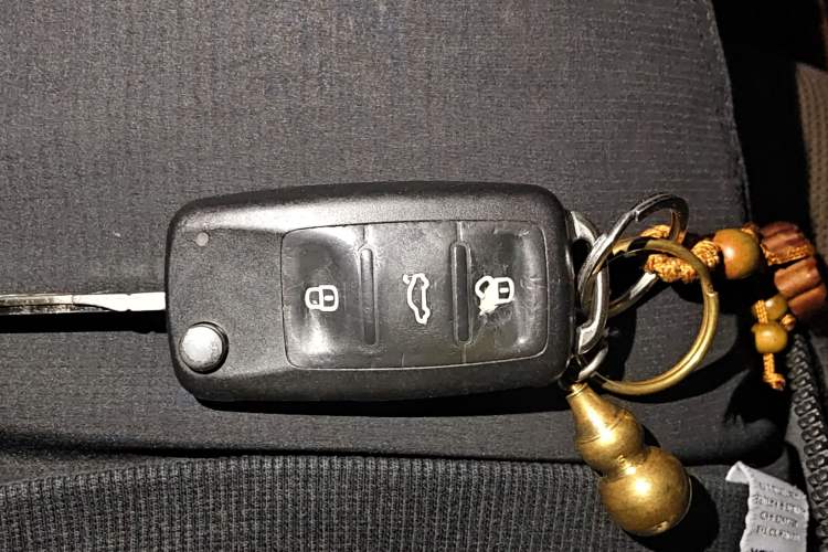 Used Volkswagen C-TREK 2017 1.6L Automatic Comfort Model Vehicle Key