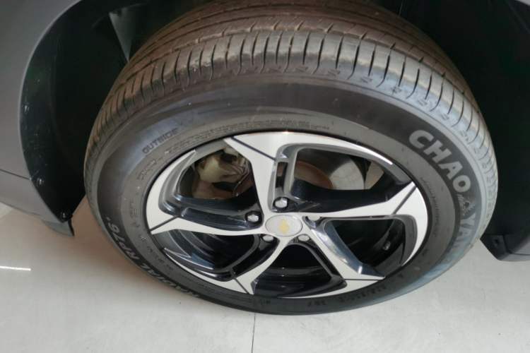 Used Chevrolet Trax 2019 325T Automatic Sport Edition China VI Standard Exterior 4