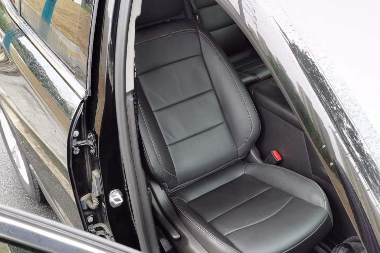 Used Chevrolet Equinox 2019 535T Automatic YuJie Edition China V Standard