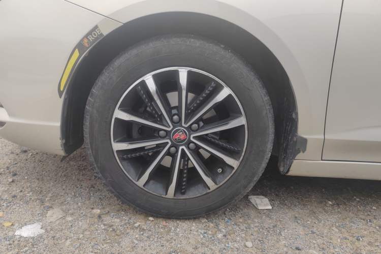 Used Roewe i5 2020 1.5L Manual 4G Connect Leehao Flagship Edition
