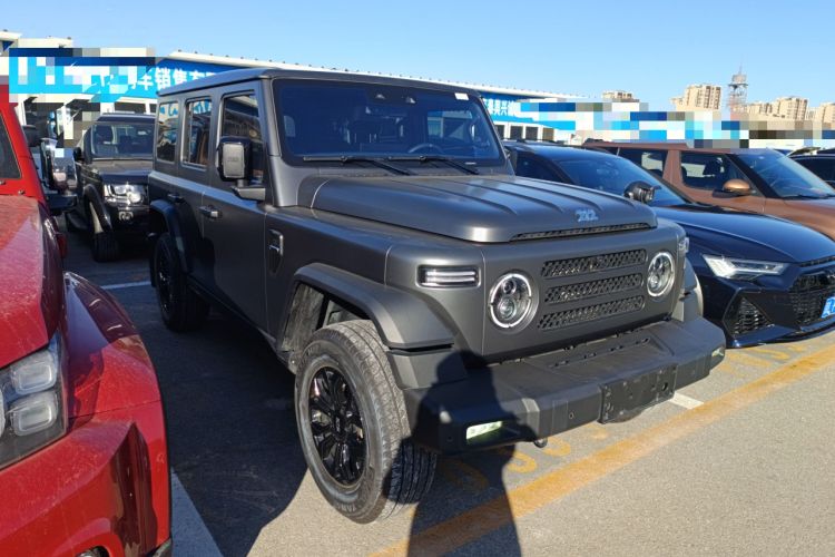 Used 212 T01 2024 2.0T Explorer