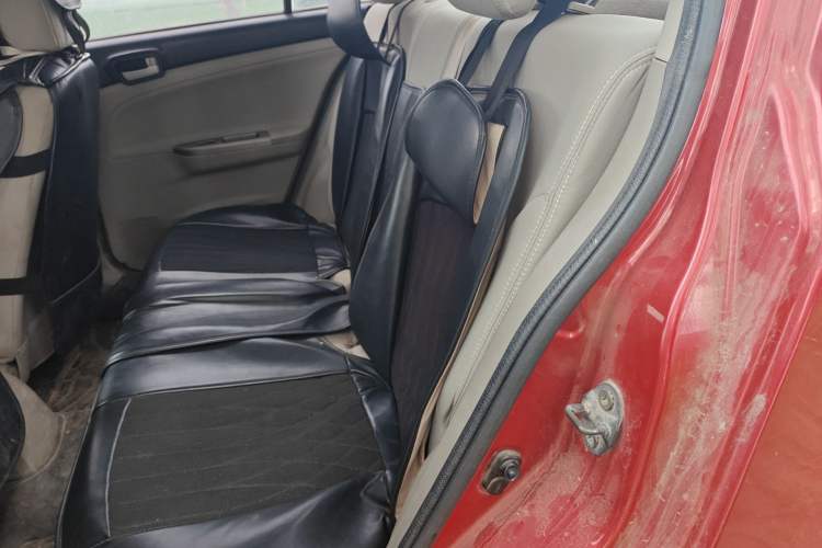 Used CHANGAN Alsvin V3 2012 1.3L Manual Comfort Version China IV Standard Left Rear Seat