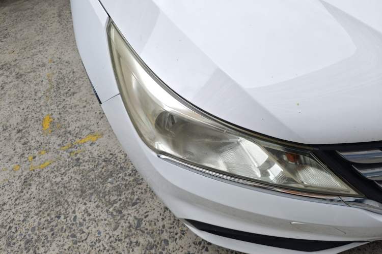 Used Baojun 310 2017 1.5L Manual Fashion Model Right Front Headlight