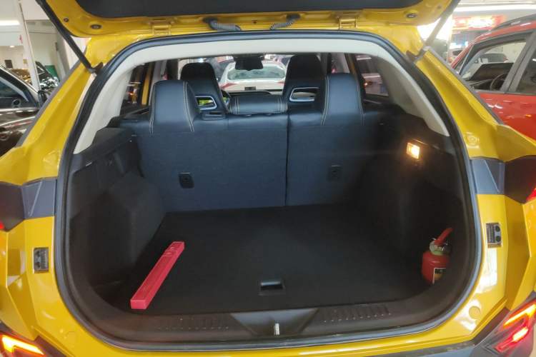 Used Bestune T77 2019 230 TID Automatic Prestige Version China VI
